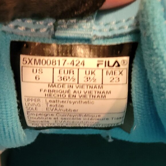 EUC Fila Disrupter 2 Blue and White BACK TO SCHOOL - Picture 3 of 4